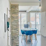 Spacieux T3 moderne avec balcon 6 pers, hyper centre Clermont